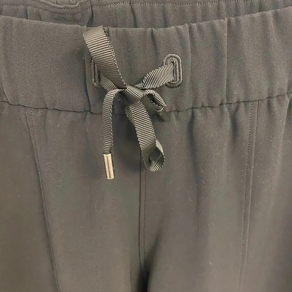 Lululemon On The Right Track Pant Black Size 2 - Picture 6 of 8